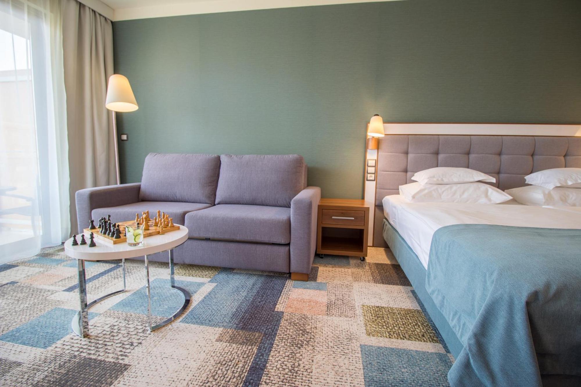Superior Double Room Extra Bed
